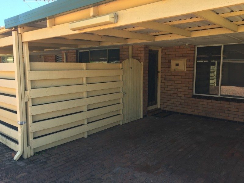 10/15 Fisher Street, Rockingham WA 6168
