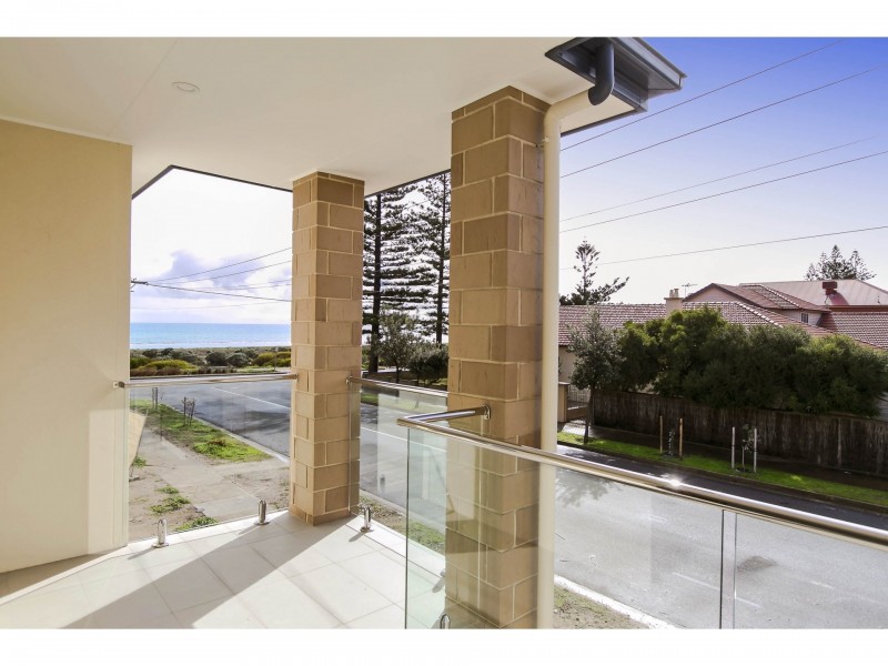 4 Ralston, Largs Bay SA 5016
