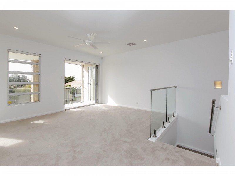 4 Ralston, Largs Bay SA 5016