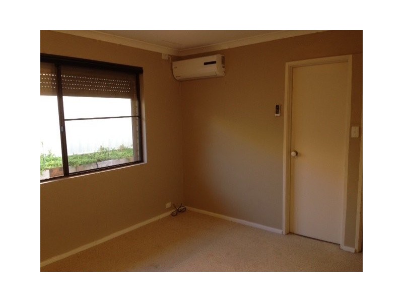 2/15 Hazel Street, Como WA 6152
