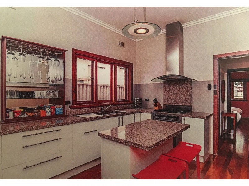 166 Douglas Avenue, Kensington WA 6151