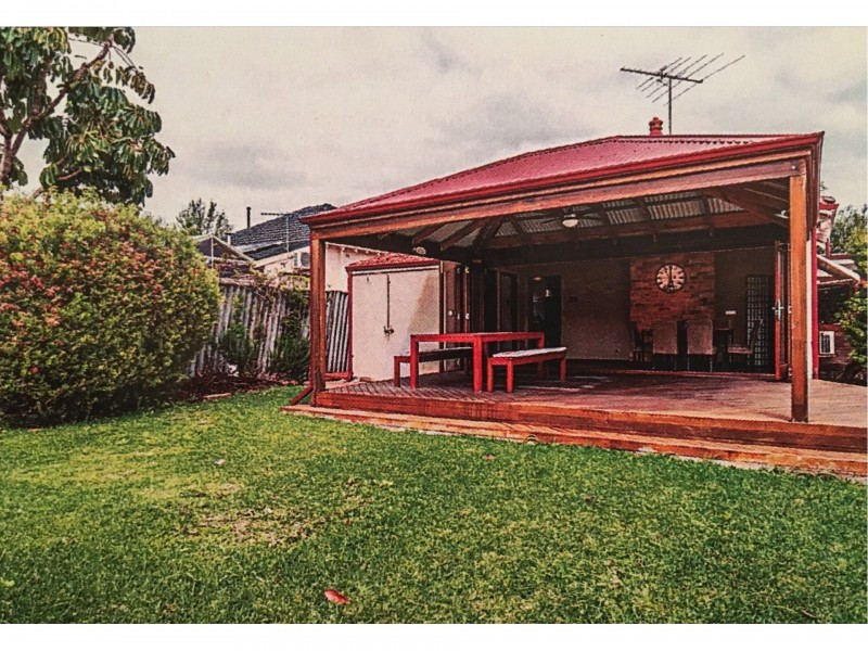 166 Douglas Avenue, Kensington WA 6151