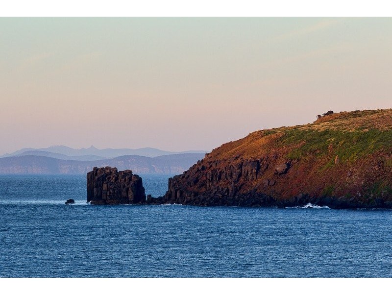 112 Skeggs Avenue, White Beach TAS 7184
