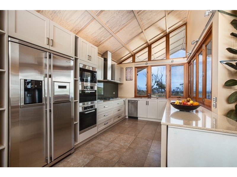 112 Skeggs Avenue, White Beach TAS 7184