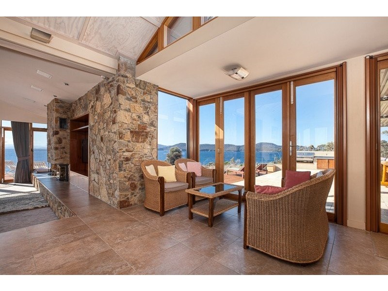 112 Skeggs Avenue, White Beach TAS 7184