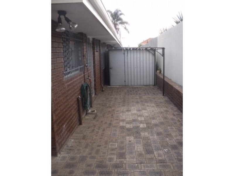 8/63 Swan Street, Tuart Hill WA 6060