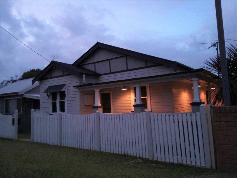 17 Orchard Street, Cardiff South NSW 2285