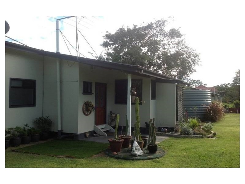 13 Yaamba Siding Road, Yaamba QLD 4704