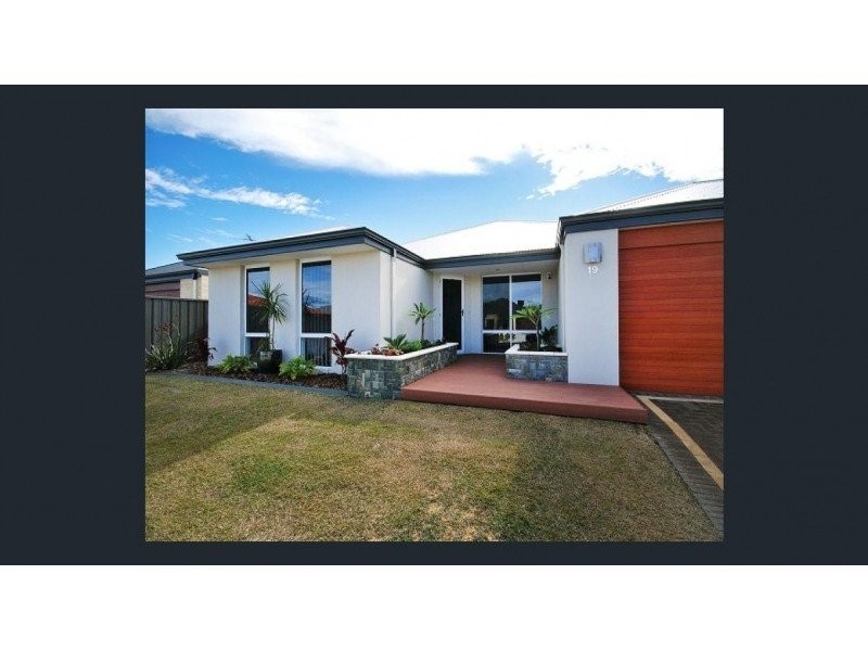 19 Hookstone Drive, Landsdale WA 6065