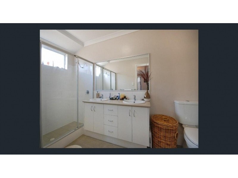 19 Hookstone Drive, Landsdale WA 6065