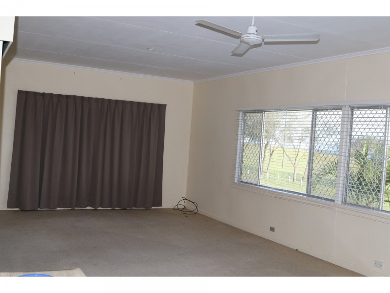 3 Bennett Street, Elliott Heads QLD 4670
