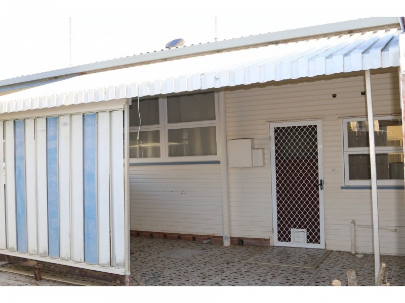 3 Bennett Street, Elliott Heads QLD 4670