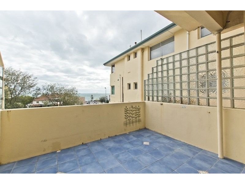 7/15 Eric Streer, Cottesloe WA 6011