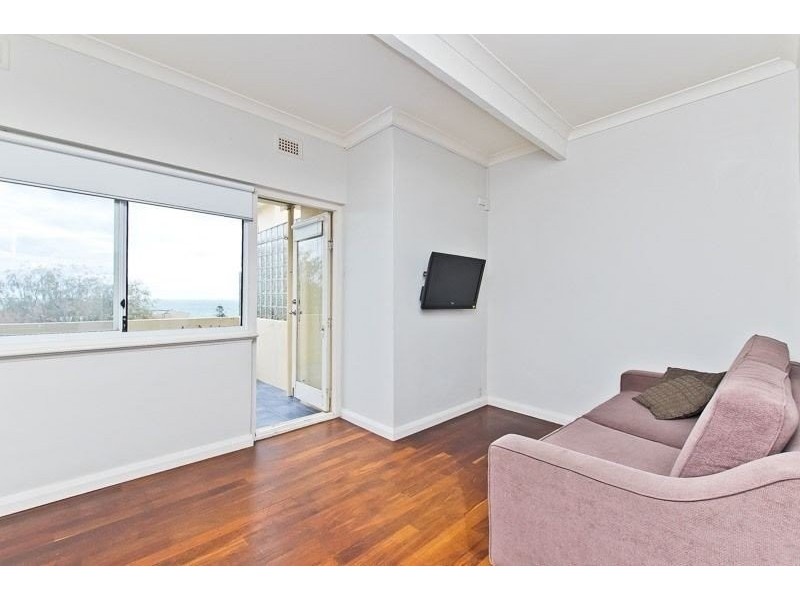 7/15 Eric Streer, Cottesloe WA 6011
