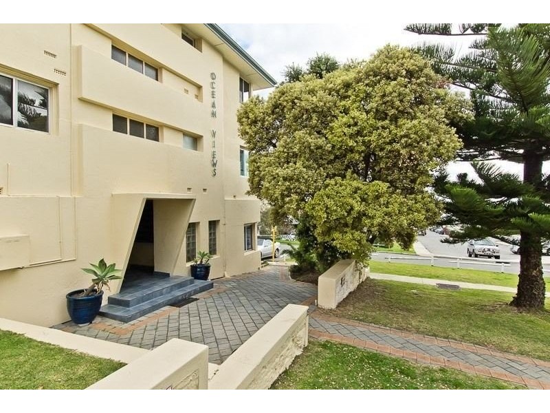 7/15 Eric Streer, Cottesloe WA 6011