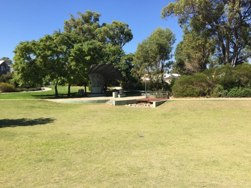 77 Bellavista Parade, Meadow Springs WA 6210