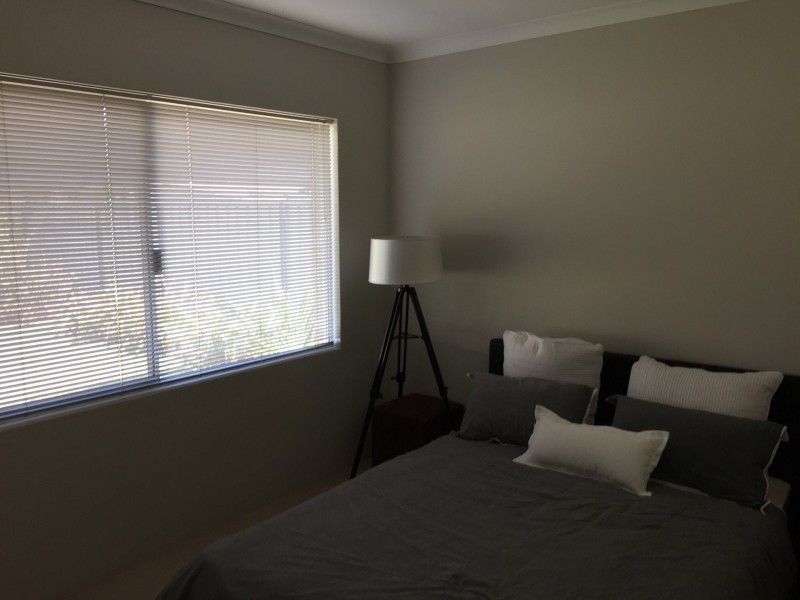 77 Bellavista Parade, Meadow Springs WA 6210