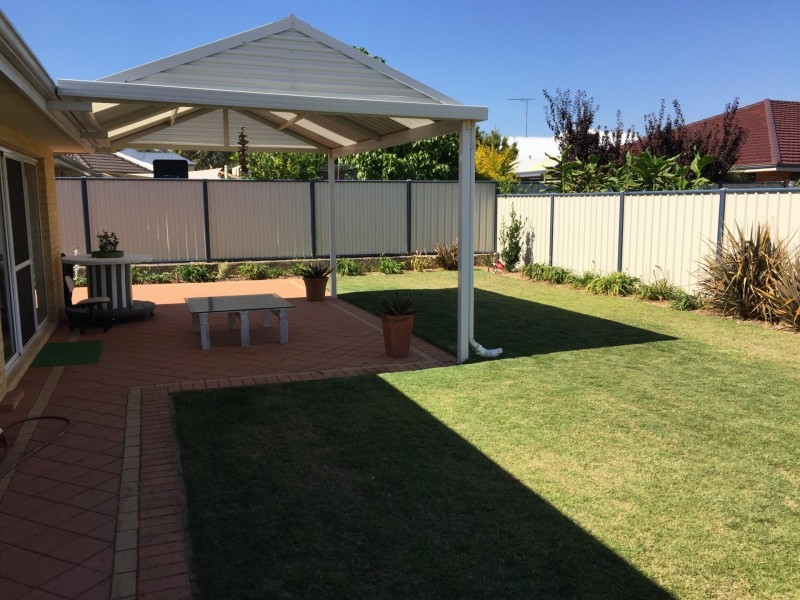 77 Bellavista Parade, Meadow Springs WA 6210