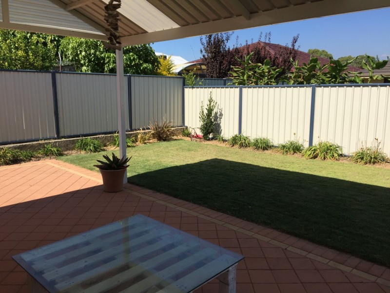 77 Bellavista Parade, Meadow Springs WA 6210