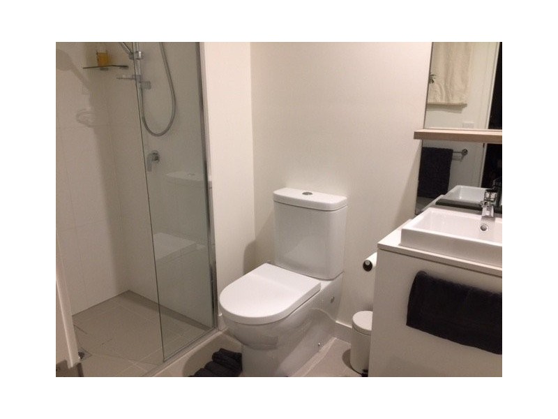 10301/88 Doggett Street, Newstead QLD 4006