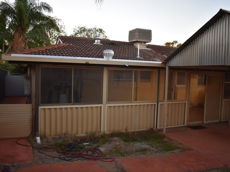 156 President Street, Kewdale WA 6105