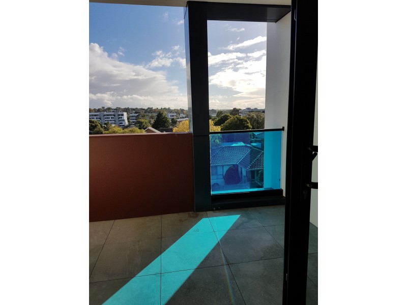 322/70 Batesford Road, Chadstone VIC 3148