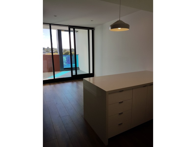 322/70 Batesford Road, Chadstone VIC 3148