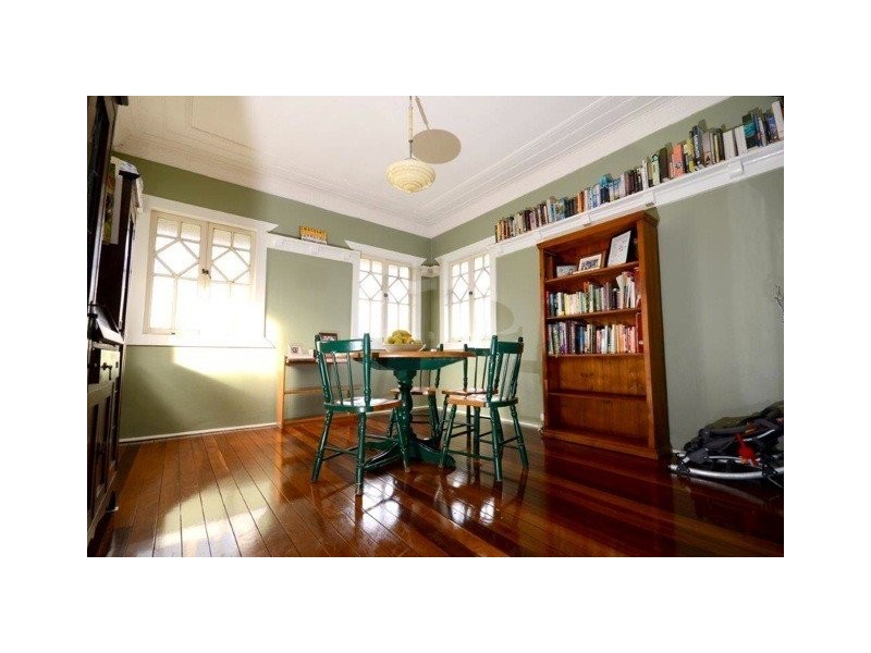 19 Martin Street, Woodend QLD 4305