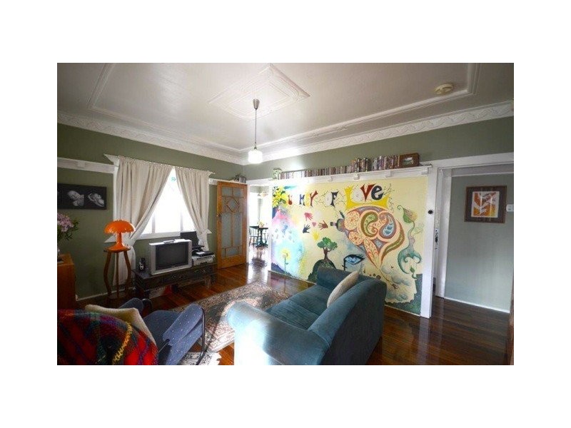 19 Martin Street, Woodend QLD 4305