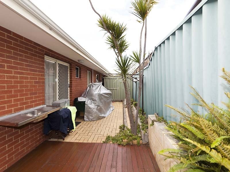 11 A Lawlor Road, Attadale WA 6156