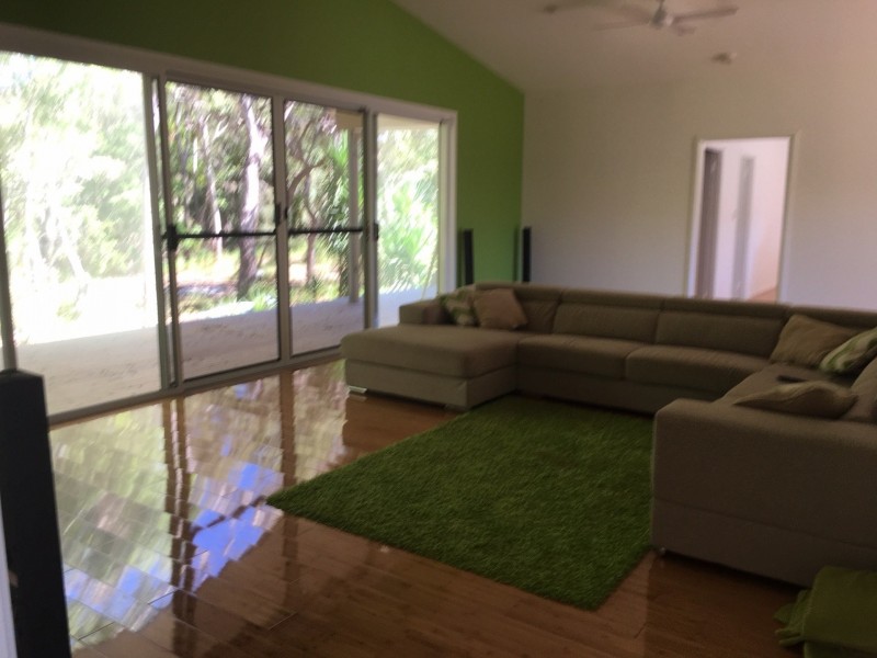 40 Lagoon Drive, Moore Park Beach QLD 4670