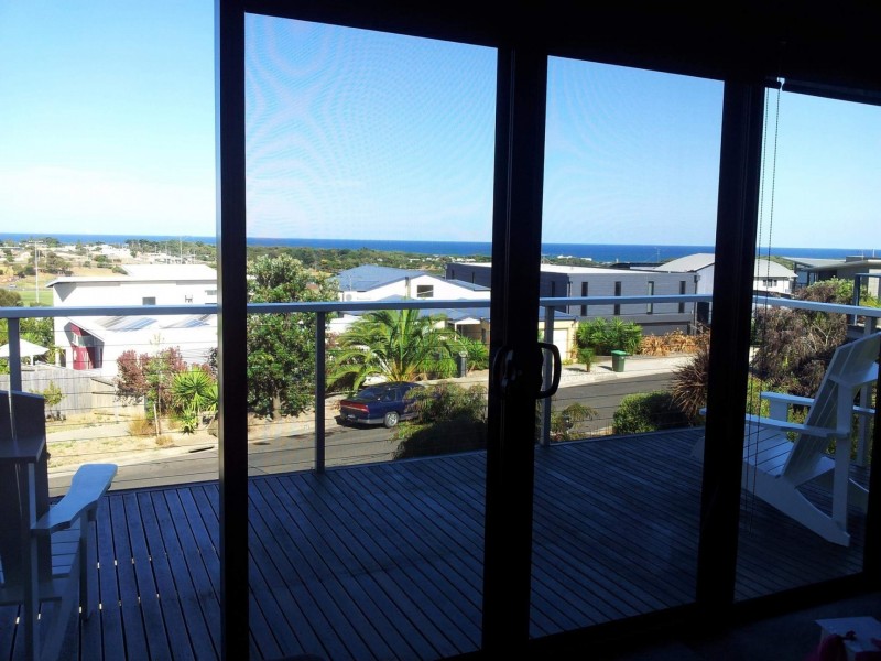 23 Beach View Crescent, Torquay VIC 3228