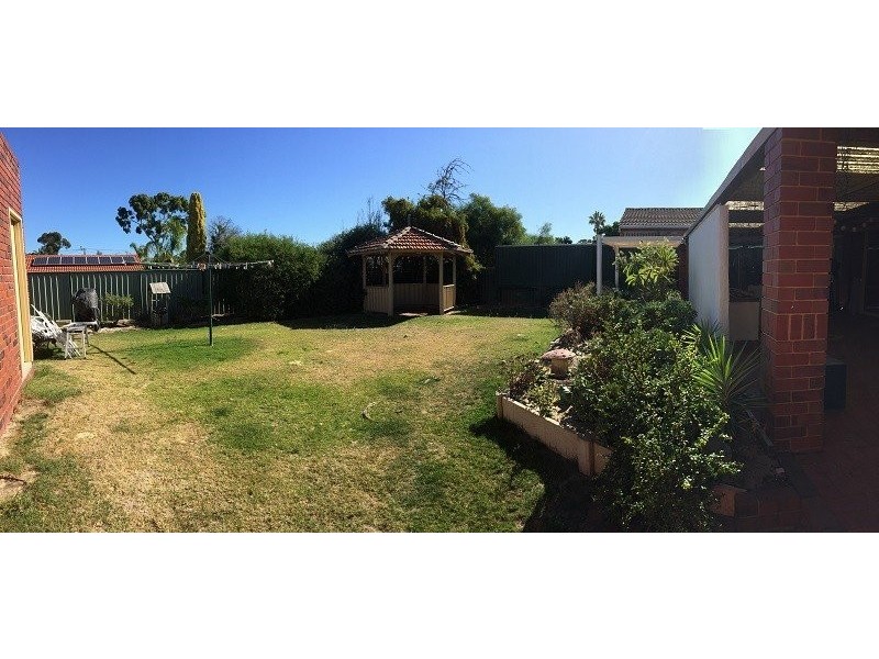 20 Tasman Road, Beldon WA 6027