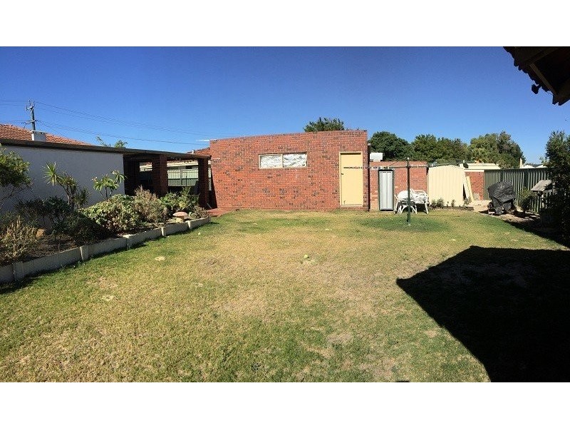 20 Tasman Road, Beldon WA 6027