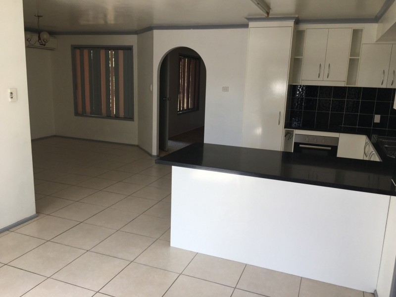 33 Bishop Street, Wulkuraka QLD 4305