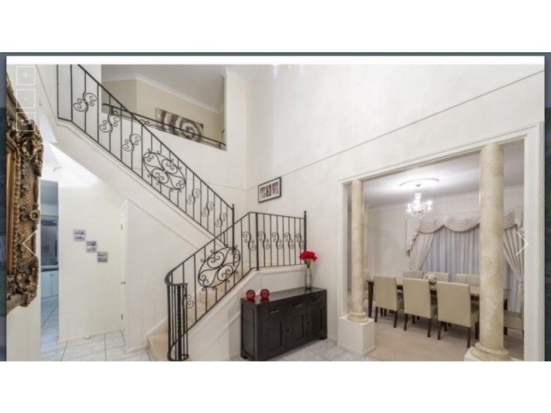 7 Wendouree Crescent, Westlake QLD 4074