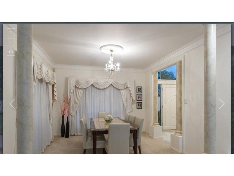 7 Wendouree Crescent, Westlake QLD 4074