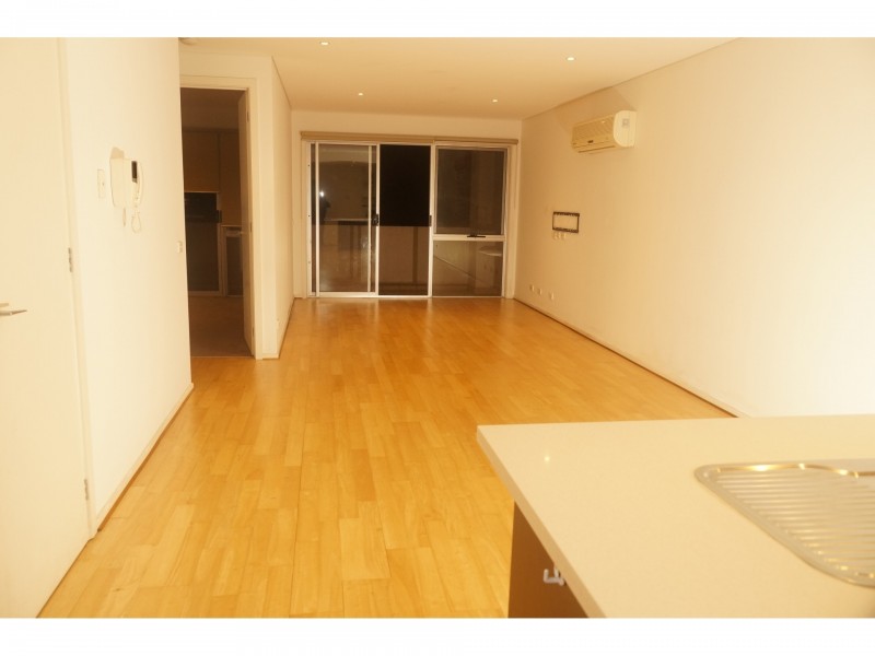 8/213 Normanby Road, Notting Hill VIC 3168