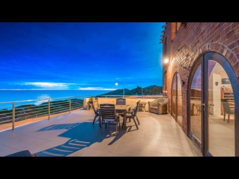 154 Ocean Drive, Quinns Rocks WA 6030