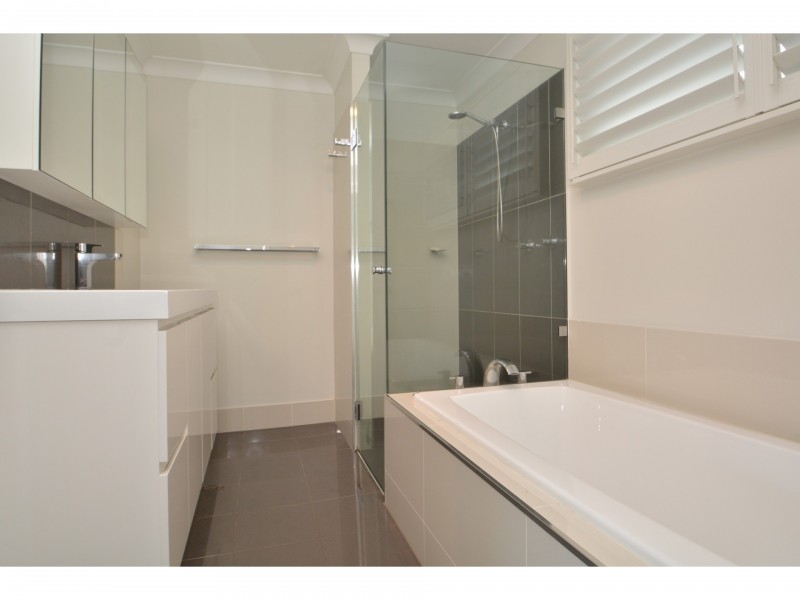 43 Wimbledon Grove, Garden Suburb NSW 2289