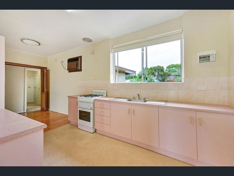 2A Woodmere Avenue, Mitchell Park SA 5043