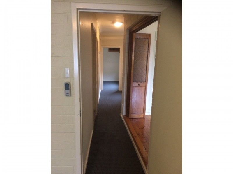 2A Woodmere Avenue, Mitchell Park SA 5043