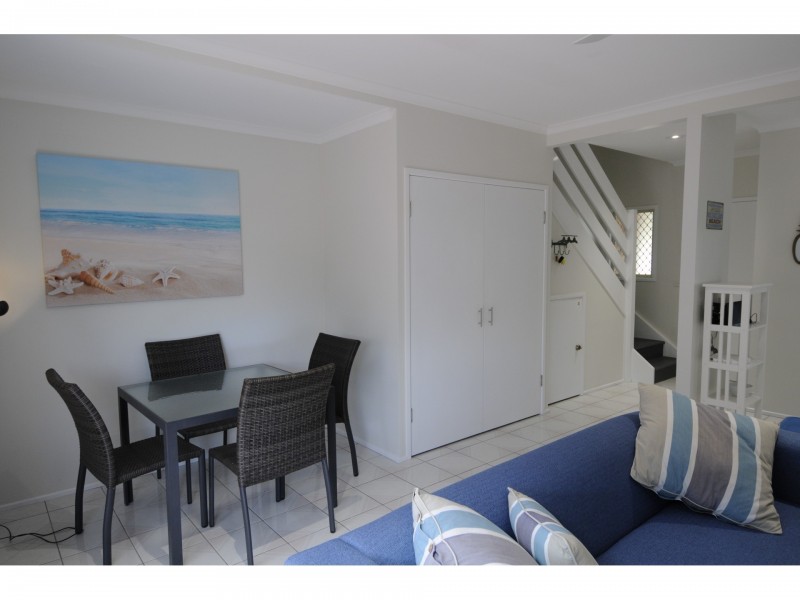 7/77-79 Moore Street, Trinity Beach QLD 4879