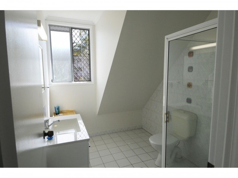 7/77-79 Moore Street, Trinity Beach QLD 4879