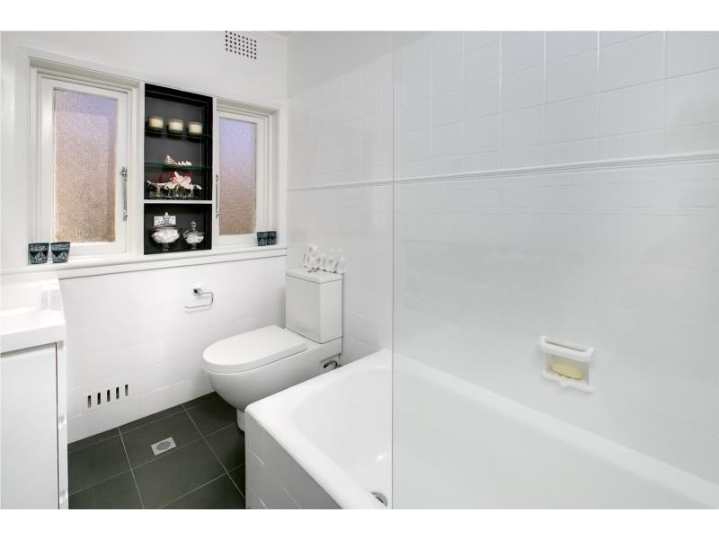 1/13 Lombard Street, Balgowlah NSW 2093