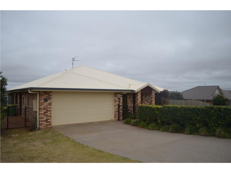 43 Smythe Drive, Highfields QLD 4352