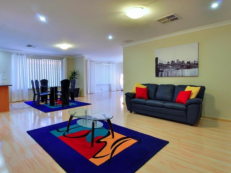 37 ARCHER ST, Pearsall WA 6065