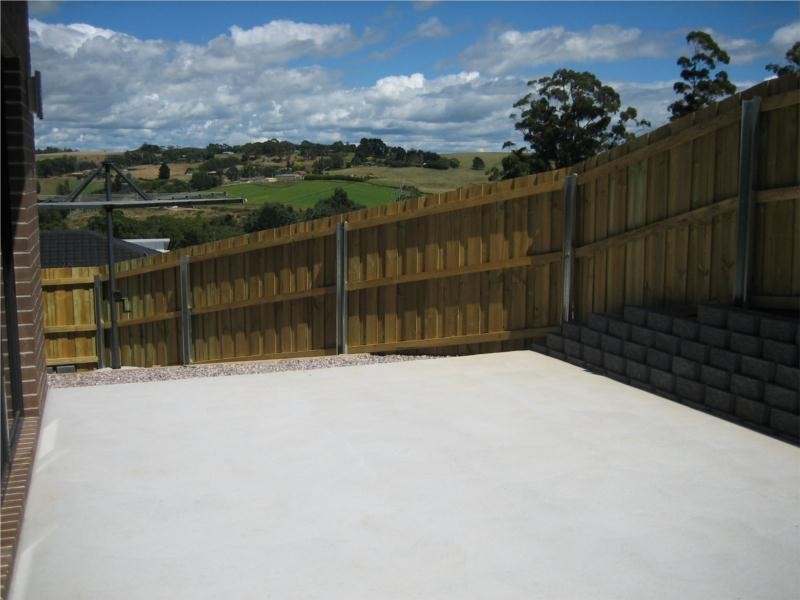 2/30 Heather Crescent, Burnie TAS 7320