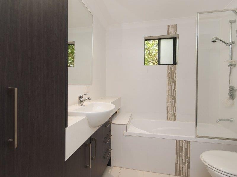 2/116 Chaucer Street, Moorooka QLD 4105