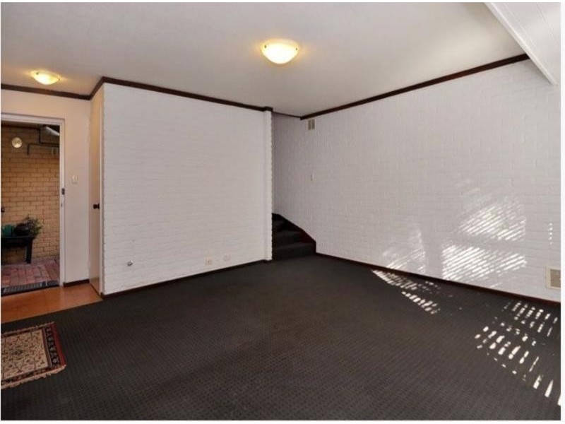 4/133 Fairway, Crawley WA 6009